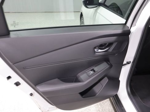 Used 2024 Honda Accord EX image 19