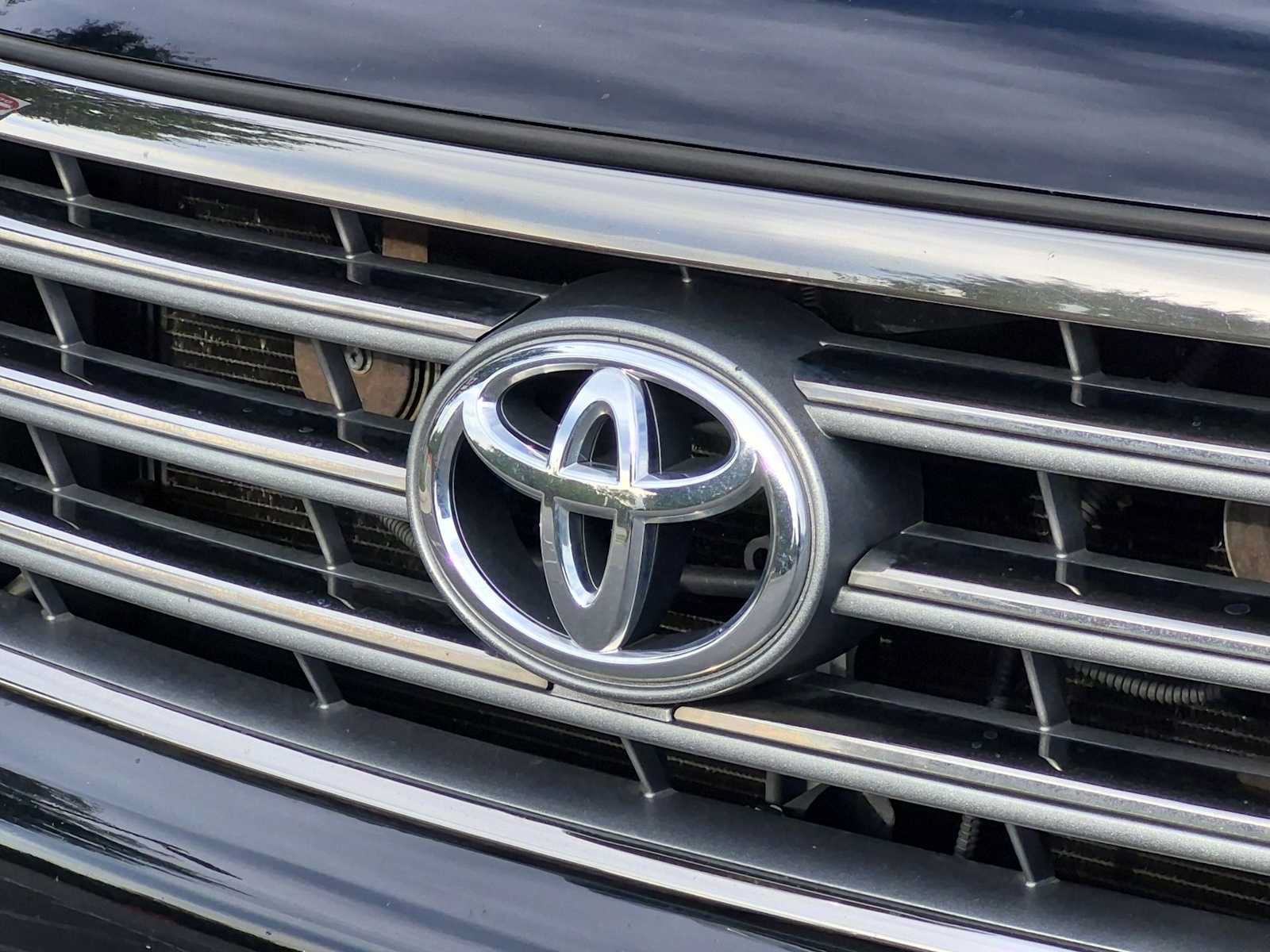 Used 2009 Toyota Highlander Sport AWD/4WD image 12