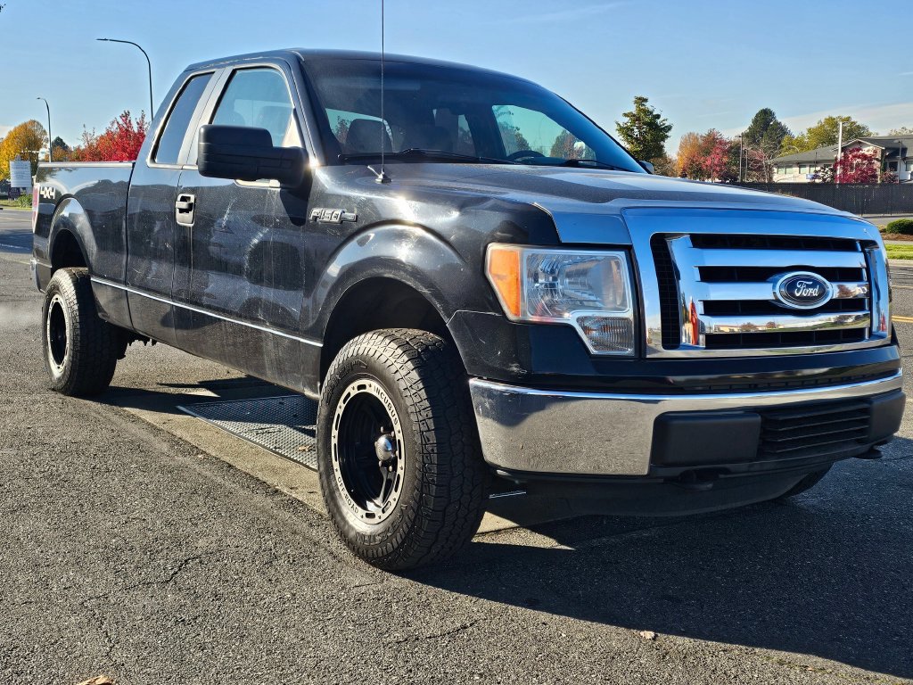 Used 2011 Ford F150 XLT w/ Trailer Tow Pkg AWD/4WD image 3