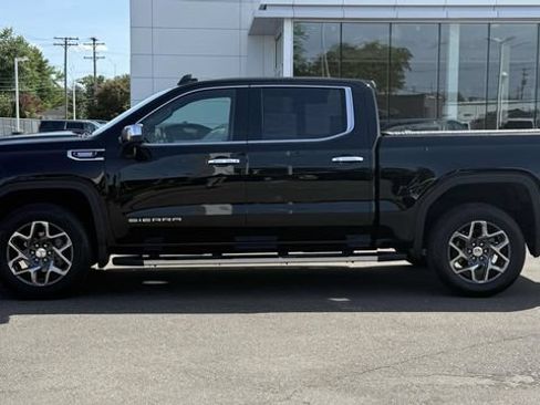 Used 2026 GMC Sierra 1500 SLT w/ SLT Convenience Package AWD/4WD image 40