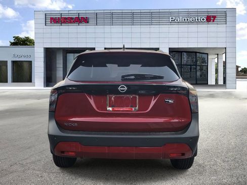 New 2026 Nissan Kicks SV w/ SV Premium Package FWD image 4