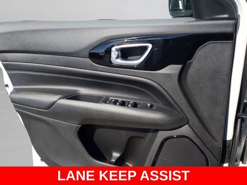 New 2026 Jeep Compass Limited AWD/4WD image 12