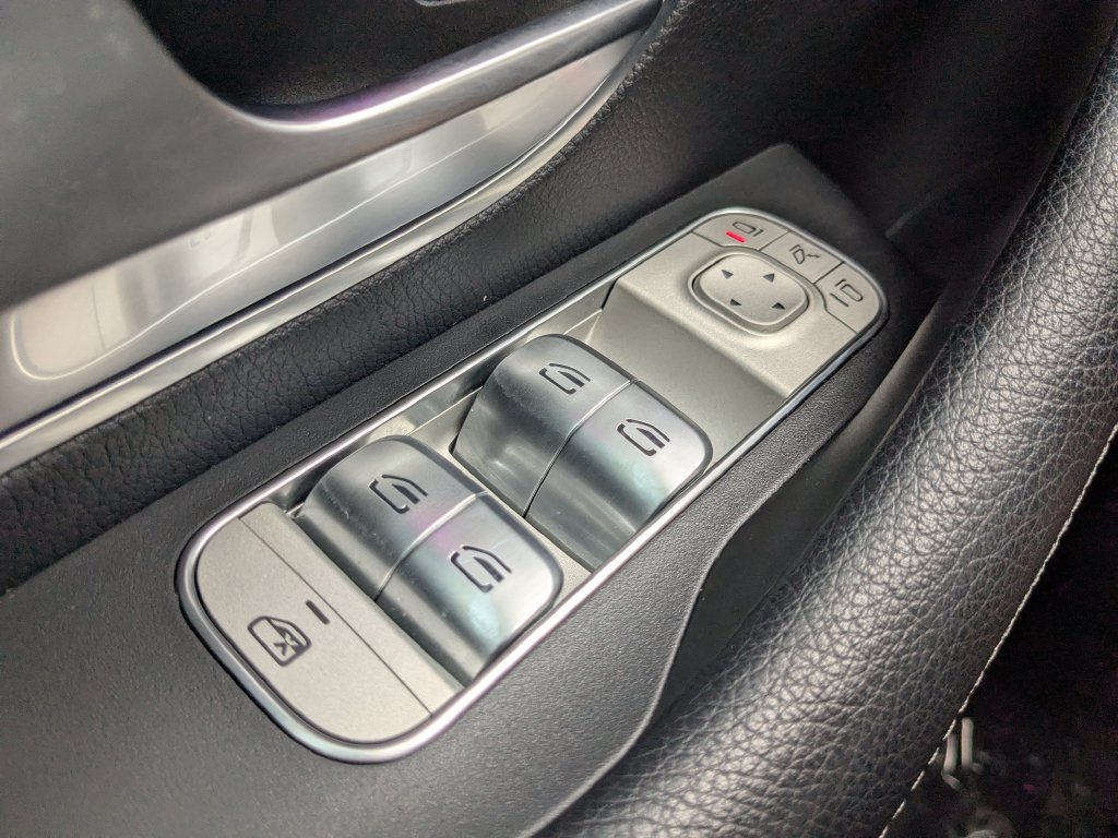 Certified 2022 Mercedes-Benz GLS 450 4MATIC image 11