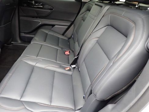 New 2026 Lincoln Nautilus Premier image 23