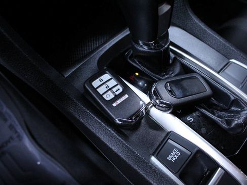 Used 2021 Honda Civic Sport image 25