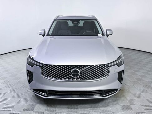 Used 2025 Volvo XC90 B6 Plus AWD/4WD image 36