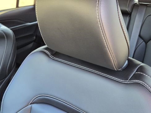 New 2025 Jeep Grand Cherokee Limited w/ Black Appearance Package image 14