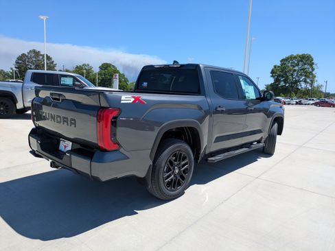 New 2026 Toyota Tundra SR5 AWD/4WD image 8