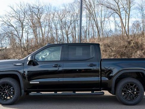 Used 2026 GMC Sierra 1500 Elevation w/ Elevation Select Package AWD/4WD image 9