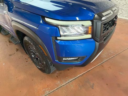 Used 2025 Nissan Frontier Pro-X w/ Pro Convenience Package RWD image 9