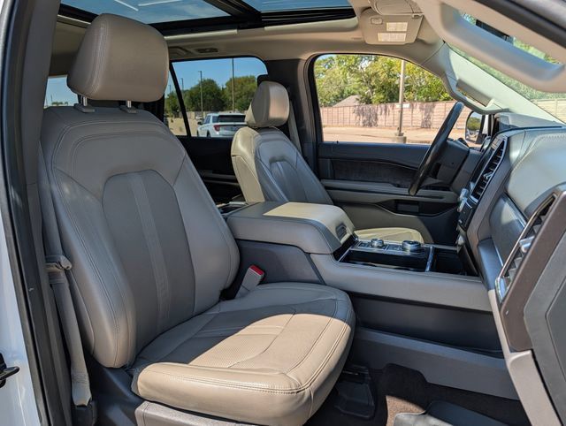 Used 2021 Ford Expedition Max Limited AWD/4WD image 26