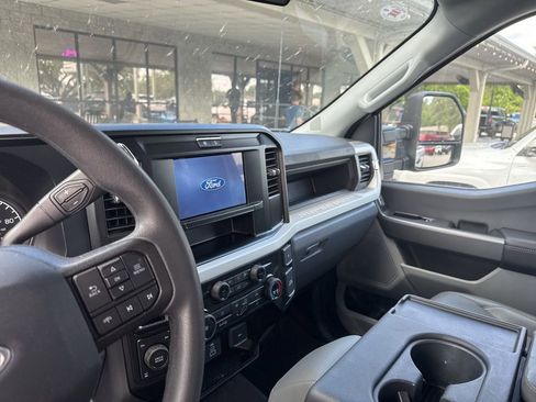 Used 2025 Ford F350 XL w/ STX Appearance Package AWD/4WD image 9
