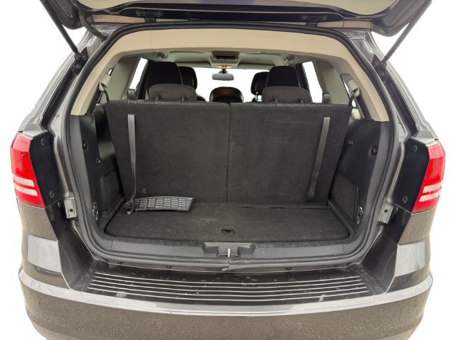 Used 2020 Dodge Journey SE w/ SE Popular Equipment Group FWD image 23