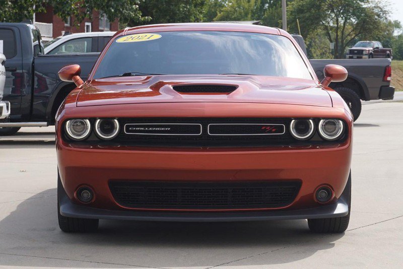 Used 2021 Dodge Challenger R/T RWD image 8