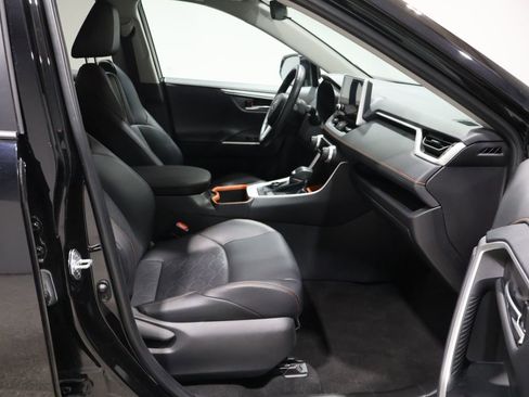 Used 2024 Toyota RAV4 Adventure image 22