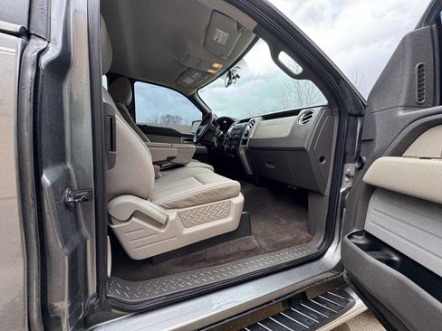Used 2010 Ford F150 XLT image 23