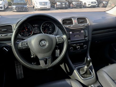Used 2014 Volkswagen Jetta TDI FWD image 2