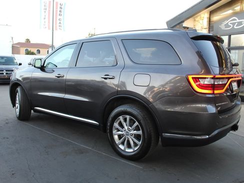Used 2018 Dodge Durango SXT w/ Quick Order Package 2BB AWD/4WD image 3