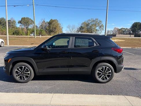 New 2026 Chevrolet TrailBlazer LT w/ Convenience Package image 5