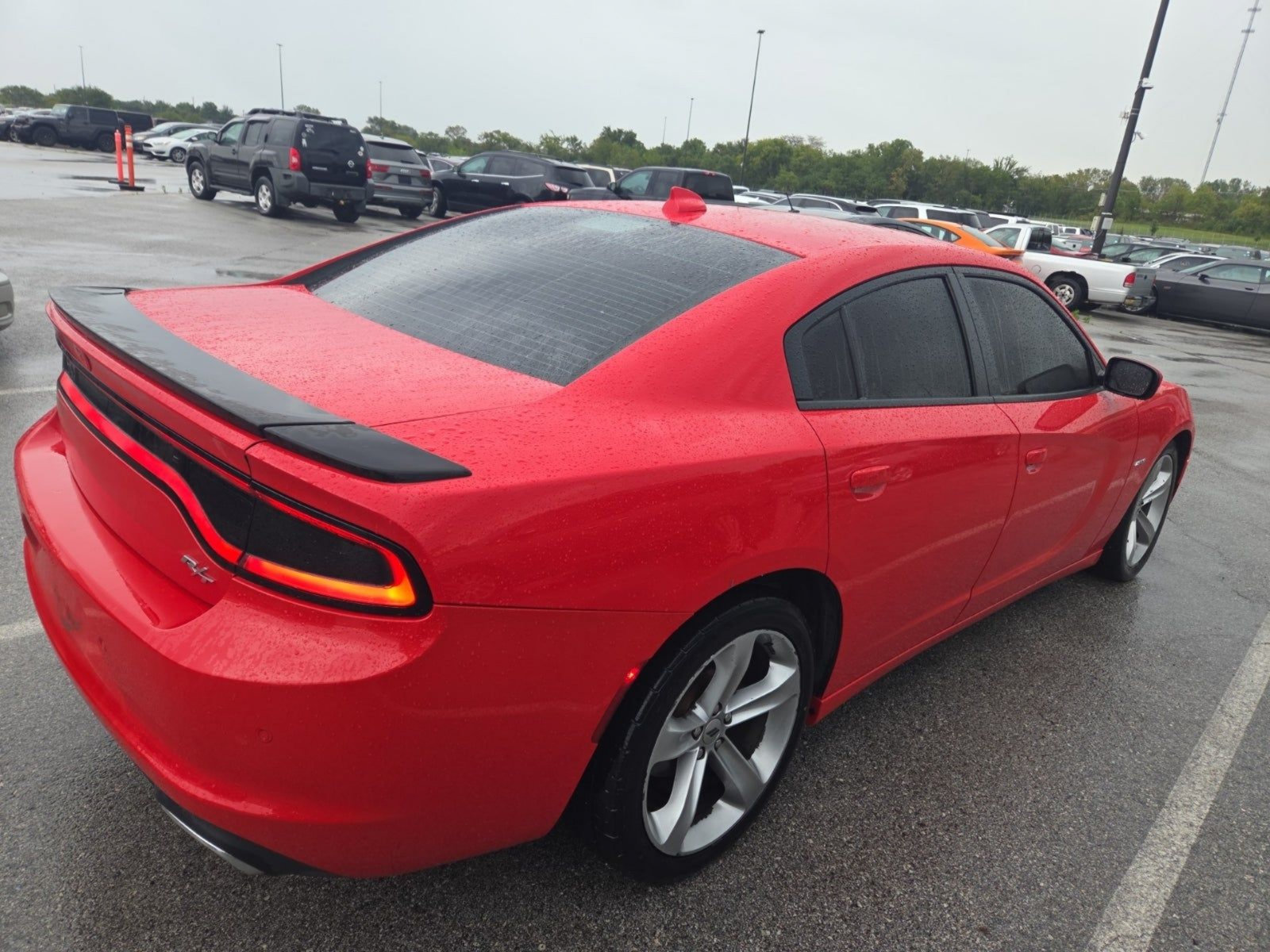 Used 2018 Dodge Charger R/T RWD image 4