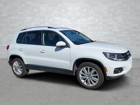 Used 2015 Volkswagen Tiguan R-Line image 2
