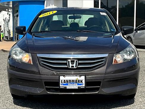 Used 2011 Honda Accord LX-P image 3
