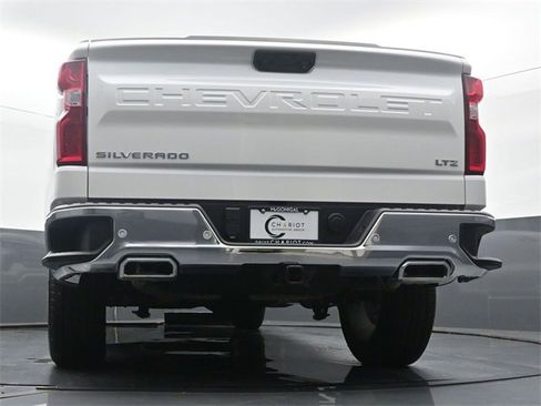 Used 2025 Chevrolet Silverado 1500 LTZ image 50