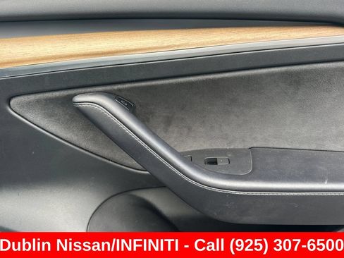 Used 2023 Tesla Model 3 RWD image 19
