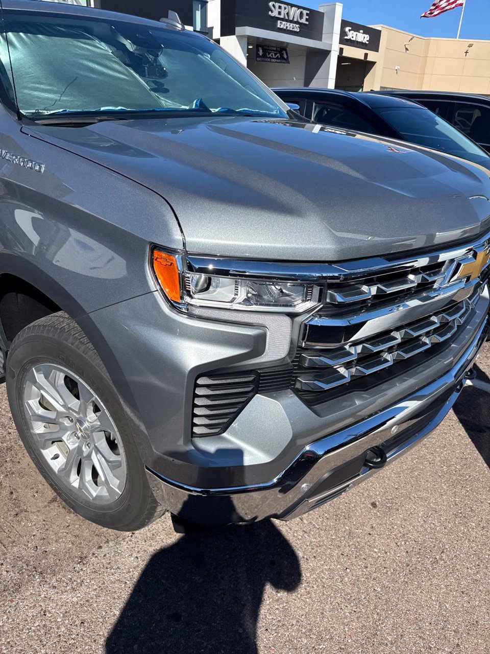 Used 2024 Chevrolet Silverado 1500 LTZ w/ LTZ Premium Package AWD/4WD image 16