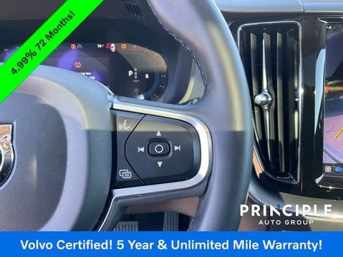 Certified 2023 Volvo XC60 B5 Core image 24