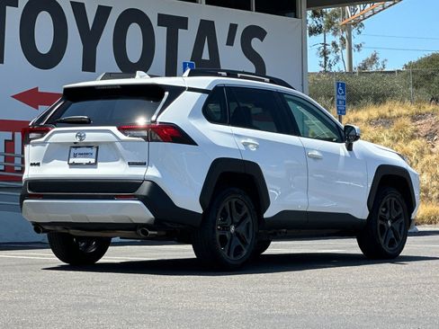 Used 2024 Toyota RAV4 Adventure AWD/4WD image 5