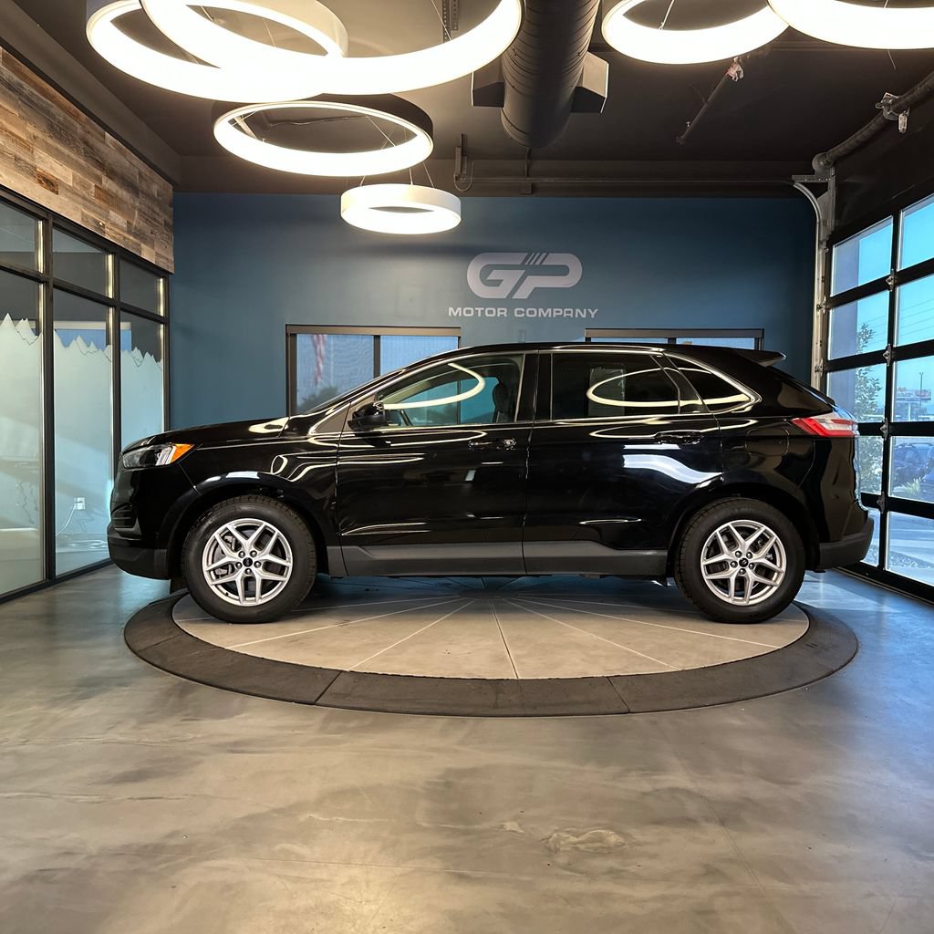 Used 2024 Ford Edge SEL AWD/4WD image 6