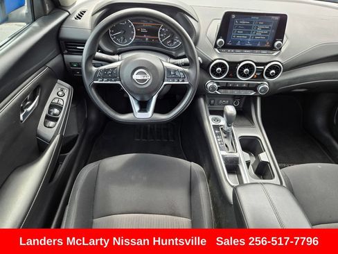 Used 2024 Nissan Sentra SV FWD image 15