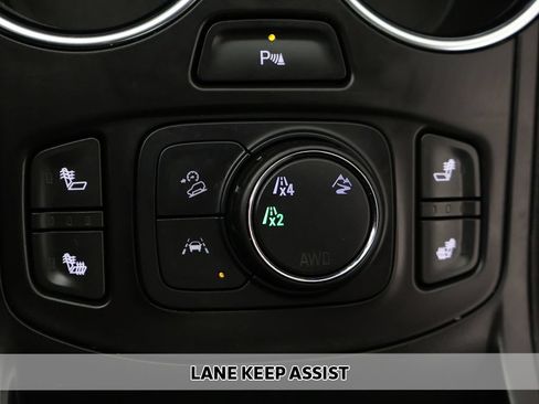 Used 2024 GMC Terrain SLT w/ Tech Package AWD/4WD image 6