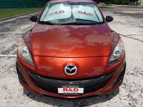 Used 2010 MAZDA MAZDA3 i Touring FWD image 2