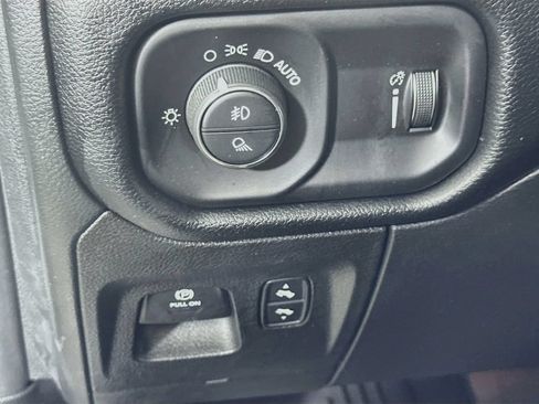 Used 2022 RAM 1500 Big Horn w/ Trailer Tow Group (B) RWD image 21