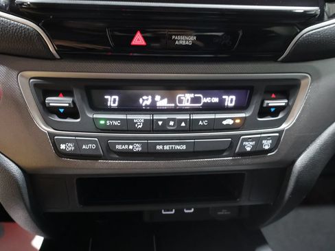 Used 2024 Honda Ridgeline Sport image 27