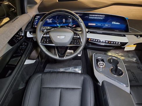 Used 2026 Cadillac Optiq Sport 2 image 11