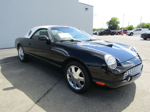 Used 2002 Ford Thunderbird image 16