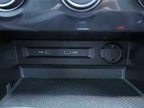 Used 2024 Volkswagen Tiguan Wolfsburg Edition AWD/4WD image 27