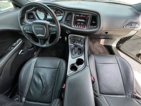 Used 2018 Dodge Challenger SXT Plus image 10