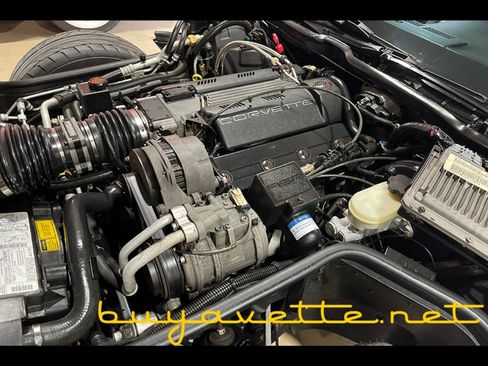 Used 1996 Chevrolet Corvette Coupe image 24
