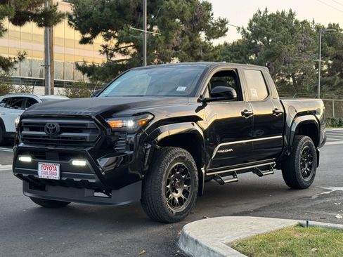 New 2026 Toyota Tacoma SR5 image 11