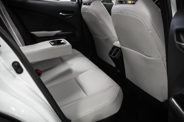 Certified 2025 Lexus UX 300h FWD w/ Accessory Package (Z2) image 24