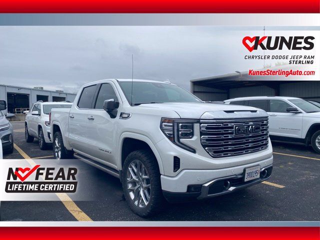 Used 2023 GMC Sierra 1500 Denali AWD/4WD image 1