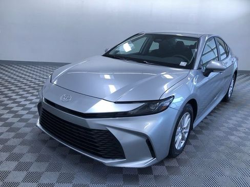 Used 2026 Toyota Camry LE FWD image 6