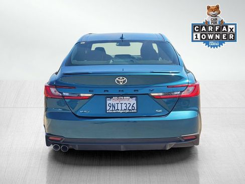 Used 2025 Toyota Camry SE FWD image 5