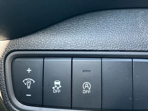 Used 2024 Kia Soul LX w/ Option Group 015 image 13