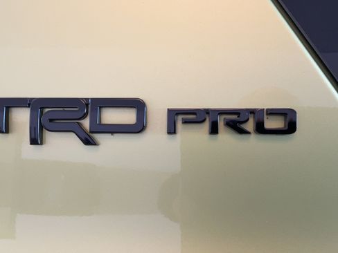 Used 2022 Toyota 4Runner TRD Pro AWD/4WD image 43
