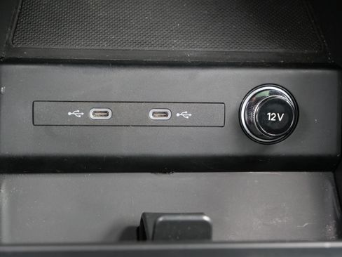 Used 2023 Audi Q4 e-tron Premium Plus w/ Premium Plus AWD/4WD image 30